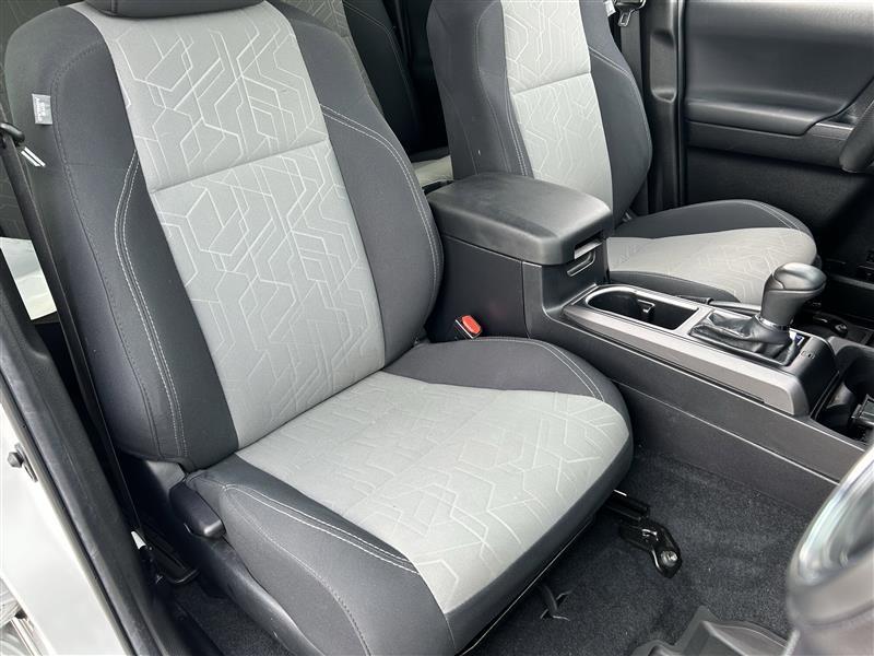 Toyota Tacoma SR5 Double Cab Long Bed V6 6AT 4WD 2022