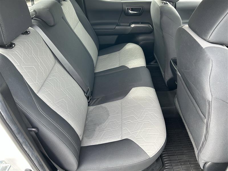 Toyota Tacoma SR5 Double Cab Long Bed V6 6AT 4WD 2022