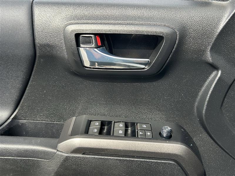 Toyota Tacoma SR5 Double Cab Long Bed V6 6AT 4WD 2022