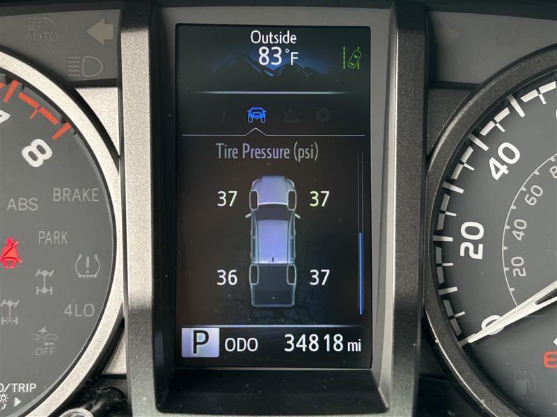 Toyota Tacoma SR5 Double Cab Long Bed V6 6AT 4WD 2022