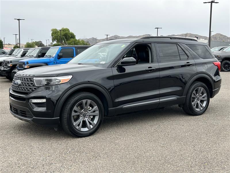 Ford Explorer XLT AWD 2022