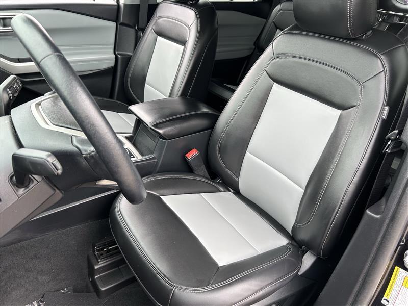 Ford Explorer XLT AWD 2022