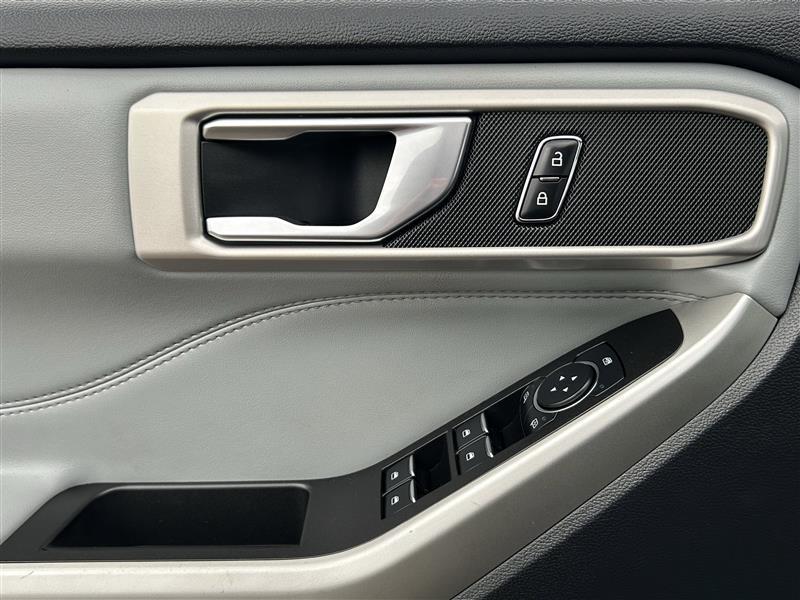 Ford Explorer XLT AWD 2022