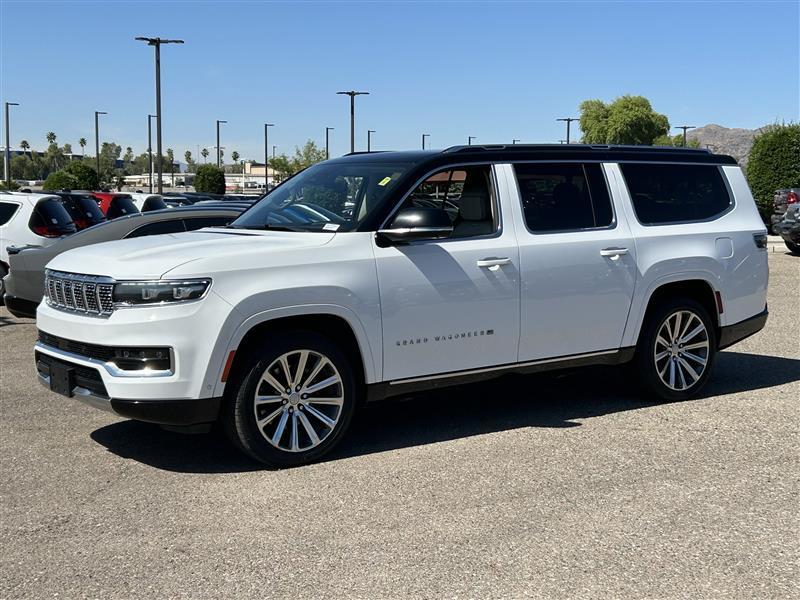 Jeep Grand Wagoneer Series II 4WD 2023