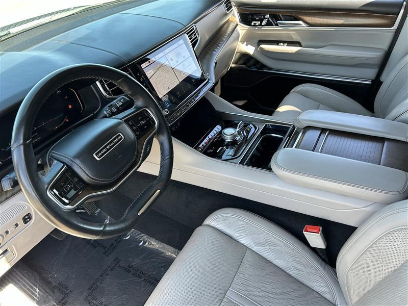 Jeep Grand Wagoneer Series II 4WD 2023