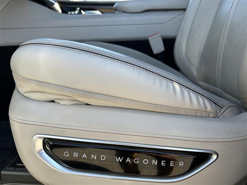 Jeep Grand Wagoneer Series II 4WD 2023