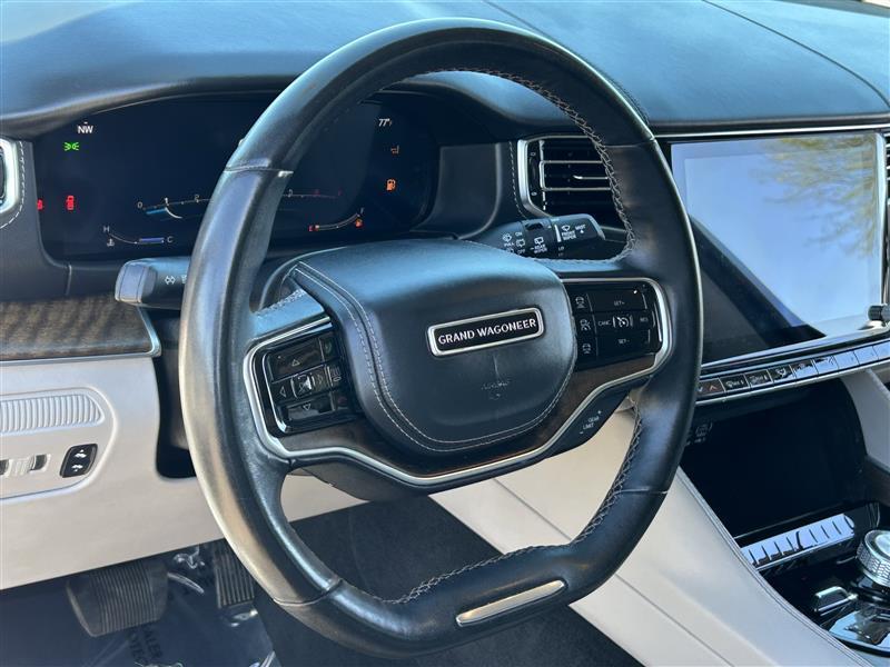 Jeep Grand Wagoneer Series II 4WD 2023