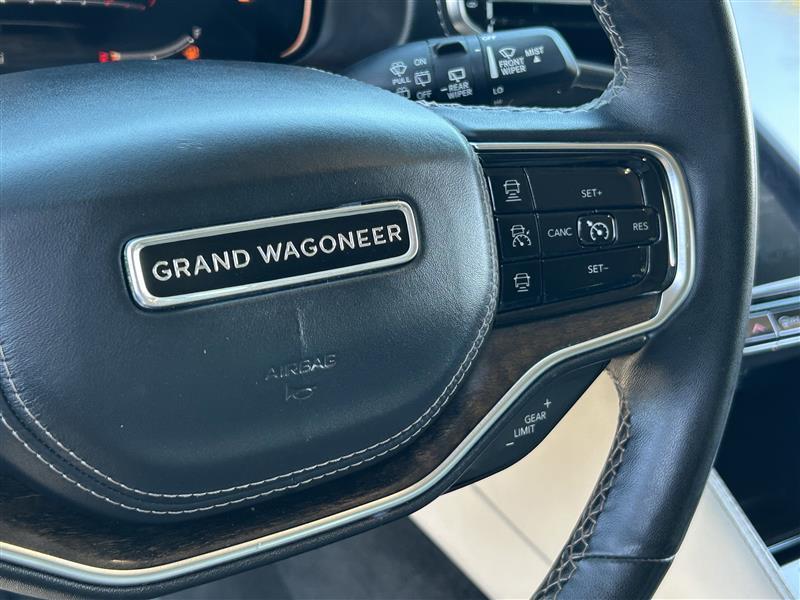 Jeep Grand Wagoneer Series II 4WD 2023