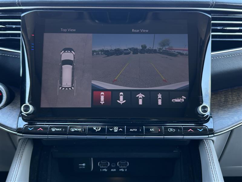 Jeep Grand Wagoneer Series II 4WD 2023