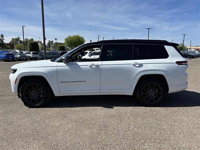 Jeep Grand Cherokee L Summit 4WD 2026