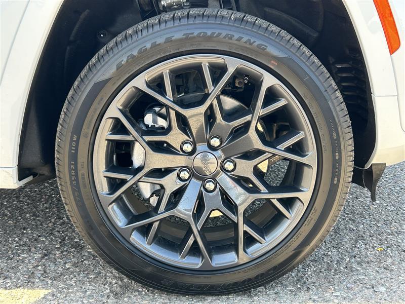 Jeep Grand Cherokee L Summit 4WD 2026