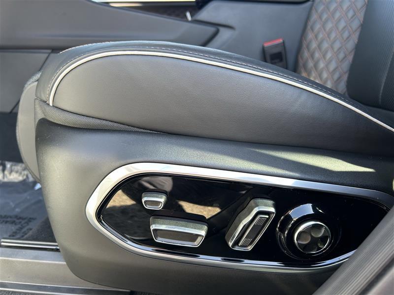 Jeep Grand Cherokee L Summit 4WD 2026