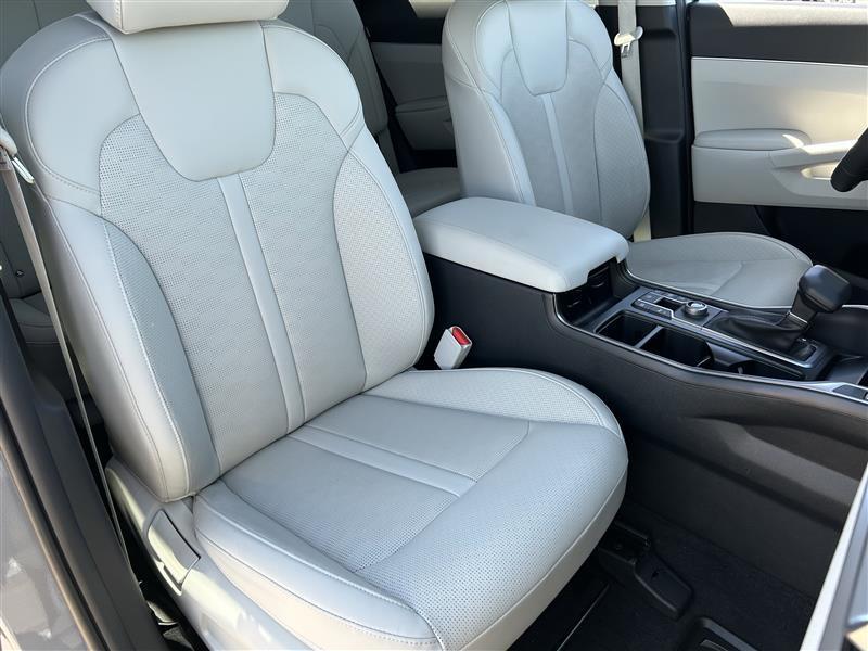 Kia Sorento S 2WD 2025