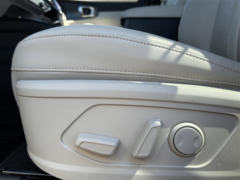 Kia Sorento S 2WD 2025