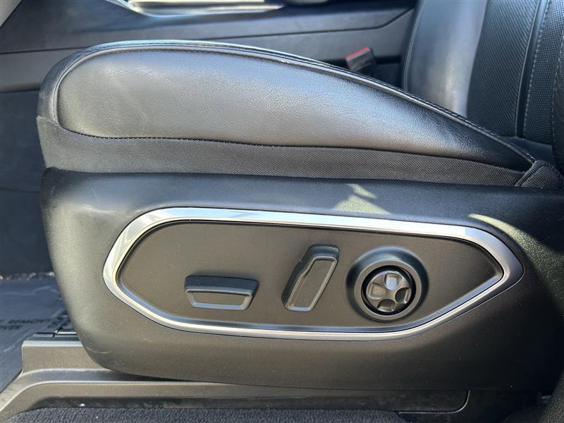 Jeep Wagoneer Series II 2024