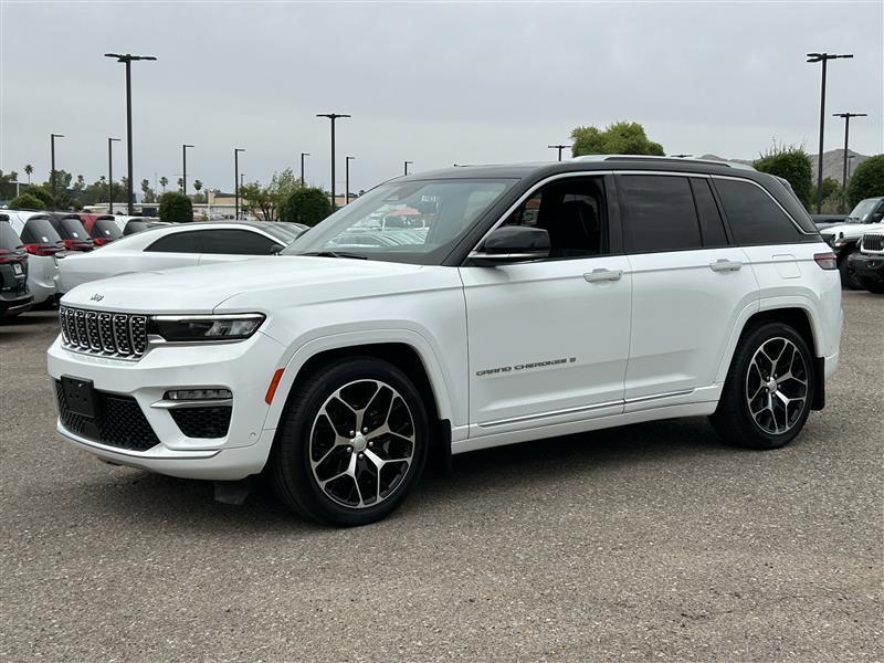 Jeep Grand Cherokee Summit 4WD 2022
