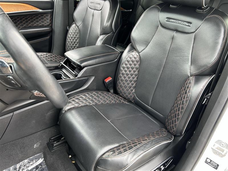 Jeep Grand Cherokee Summit 4WD 2022