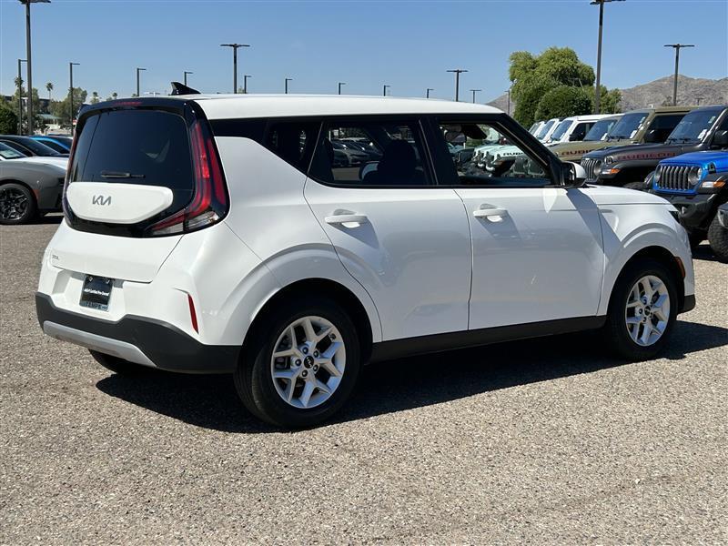 Kia Soul LX 2025