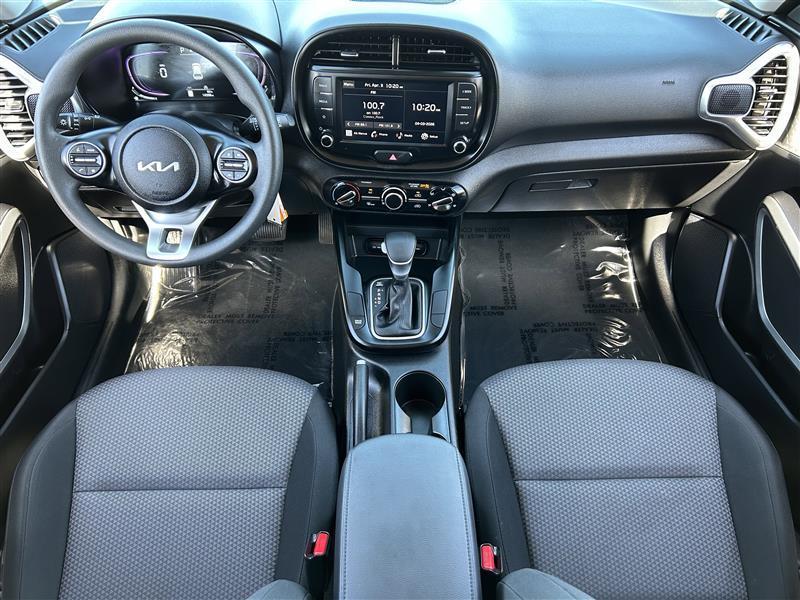 Kia Soul LX 2025
