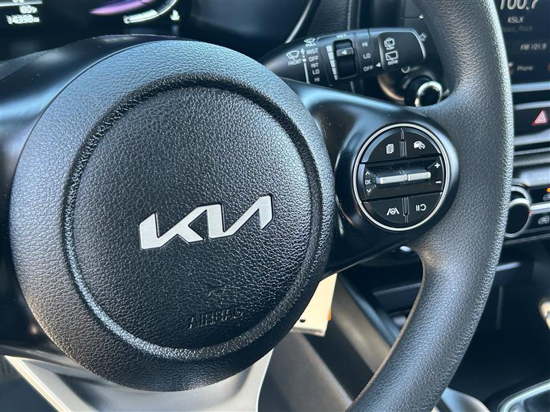 Kia Soul LX 2025