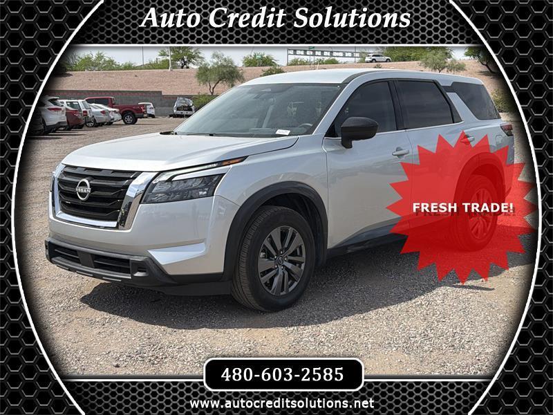 2025 Nissan Pathfinder S