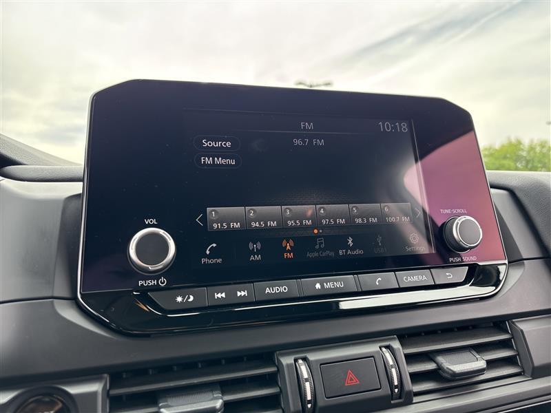 Nissan Pathfinder S 2025