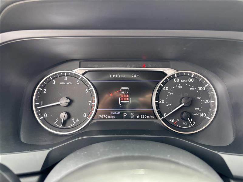 Nissan Pathfinder S 2025