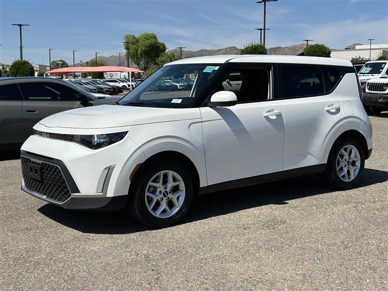 Kia Soul LX 2025
