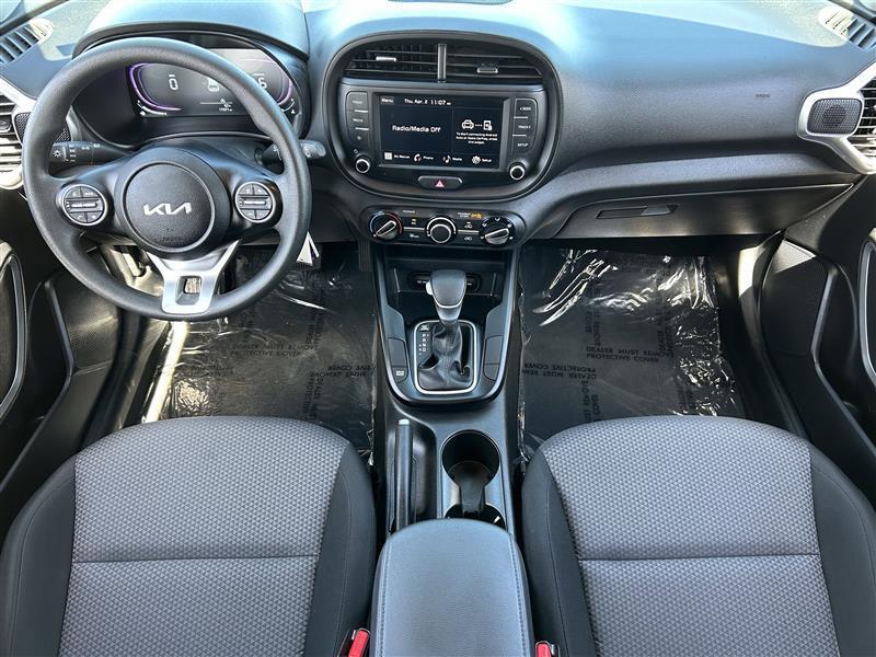 Kia Soul LX 2025