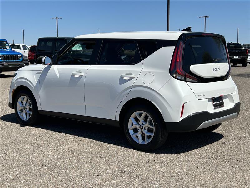 Kia Soul LX 2025