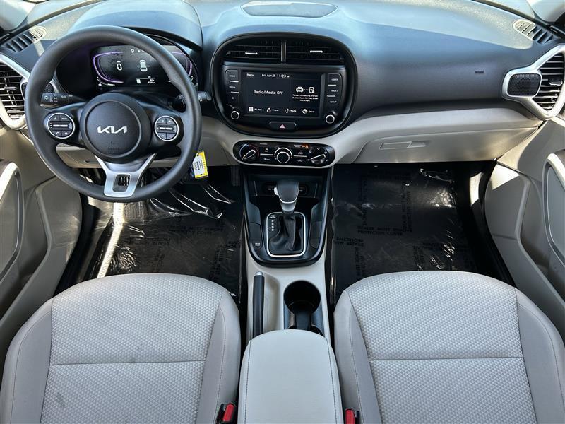 Kia Soul LX 2025