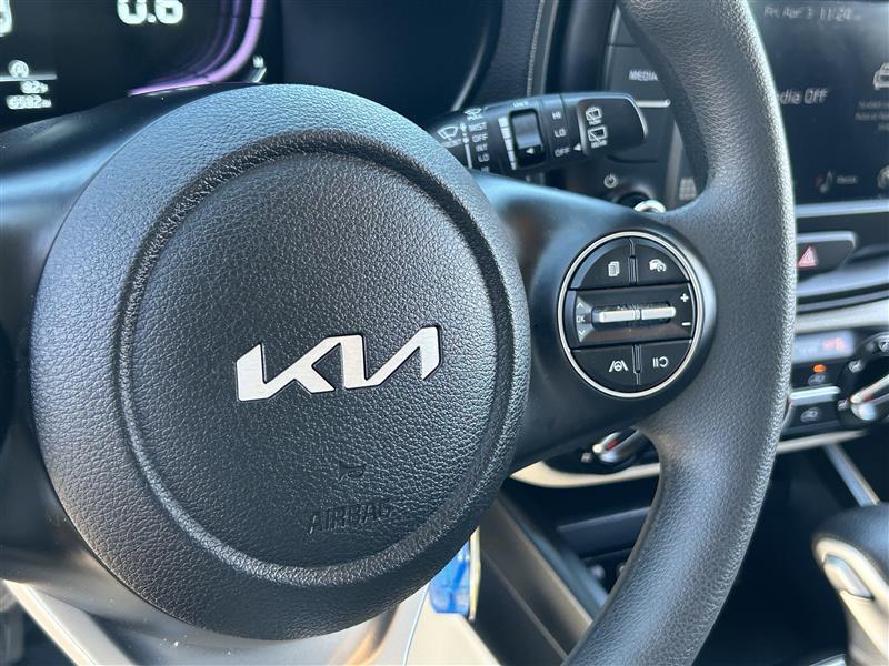 Kia Soul LX 2025