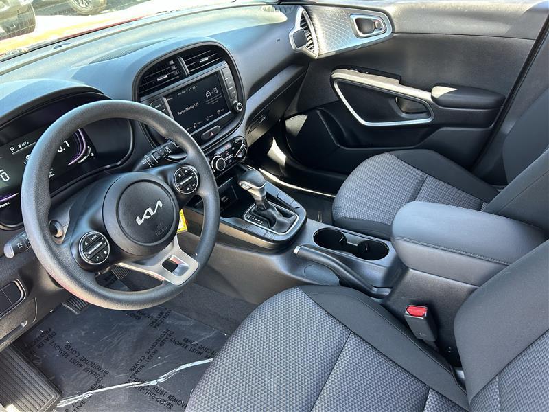 Kia Soul LX 2025