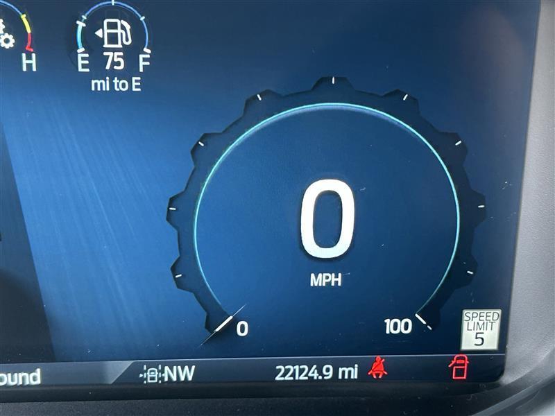 Ford F-250 SD Lariat Crew Cab 4WD 2023