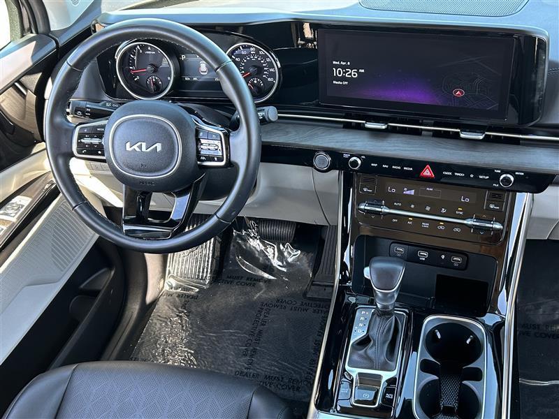 Kia Carnival EX 2024