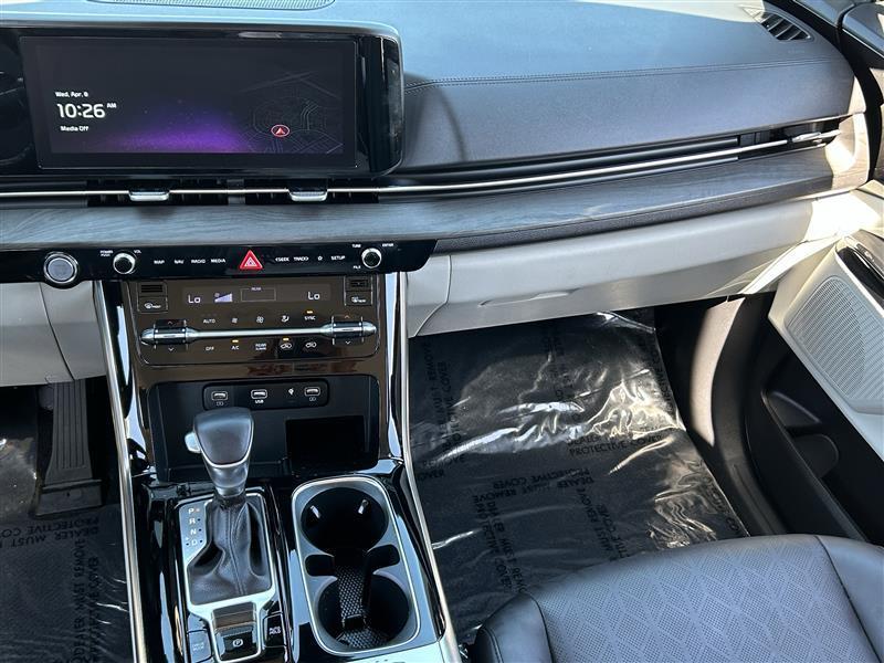 Kia Carnival EX 2024