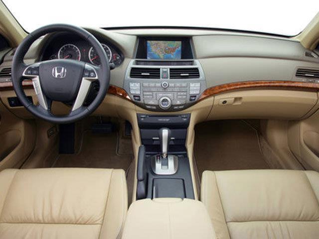 Honda Accord EX-L V-6 Sedan AT 2010