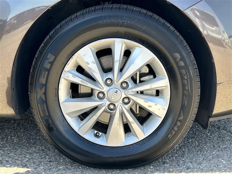 Kia Sedona LX 2016
