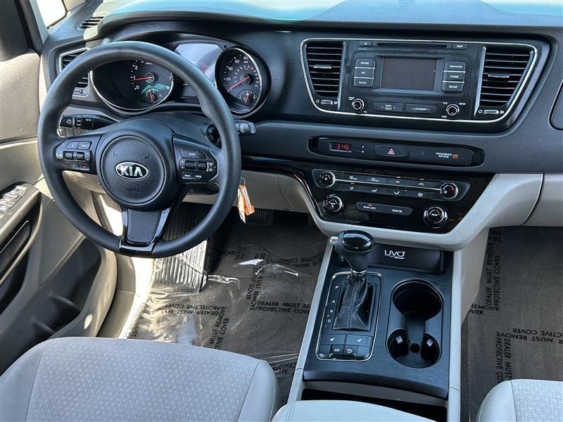 Kia Sedona LX 2016