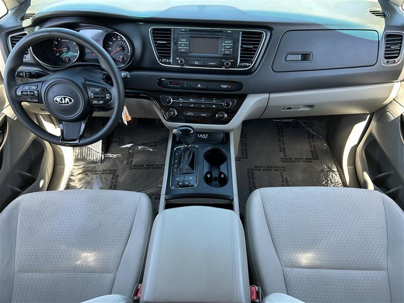 Kia Sedona LX 2016