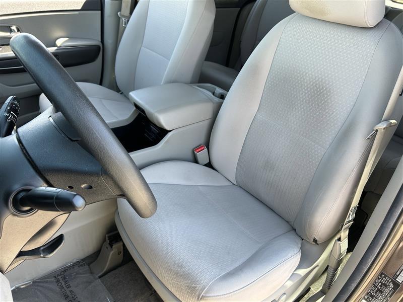 Kia Sedona LX 2016