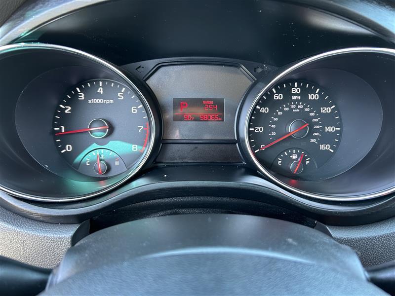 Kia Sedona LX 2016