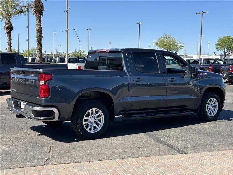 Chevrolet Silverado 1500 LT Crew Cab 4WD 2020