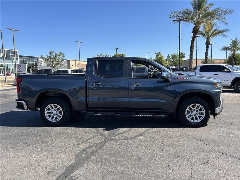 Chevrolet Silverado 1500 LT Crew Cab 4WD 2020