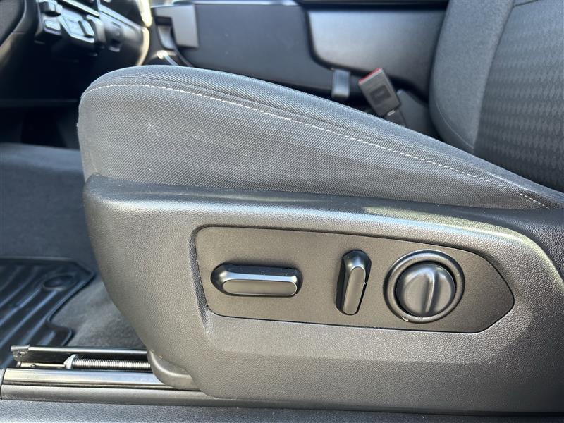 Chevrolet Silverado 1500 LT Crew Cab 4WD 2020