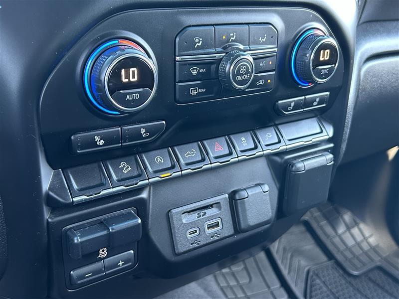 Chevrolet Silverado 1500 LT Crew Cab 4WD 2020