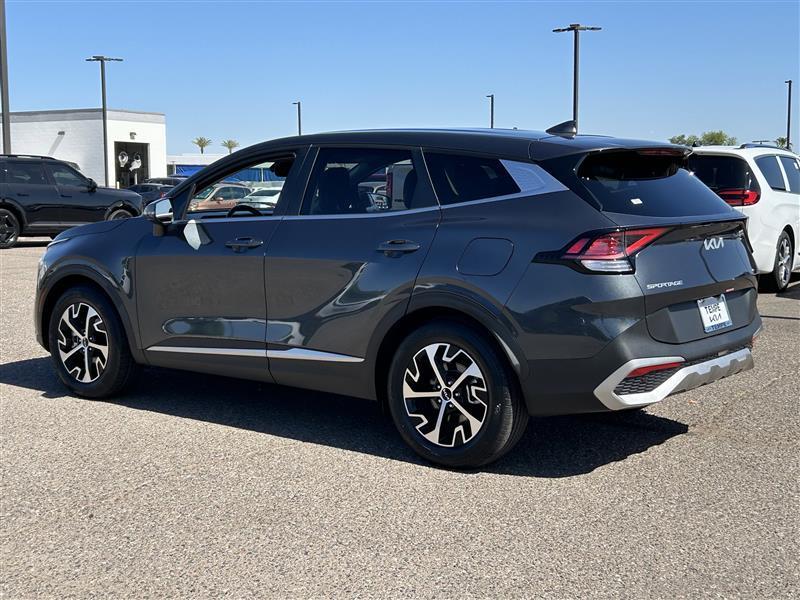 Kia Sportage EX FWD 2024