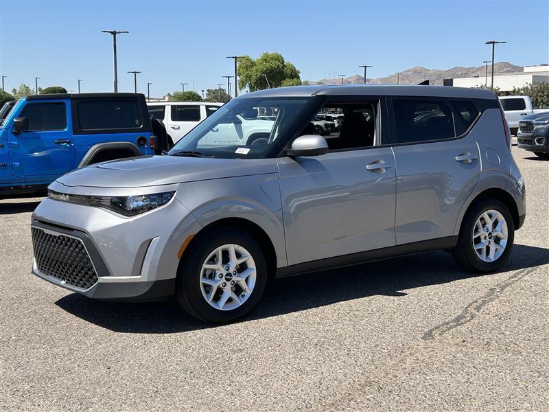 Kia Soul LX 2025