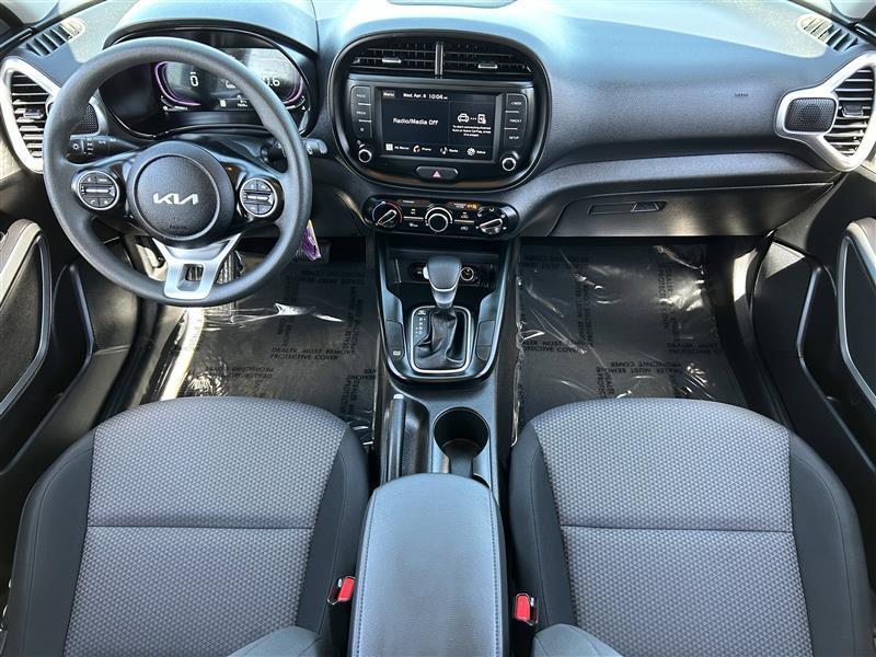 Kia Soul LX 2025