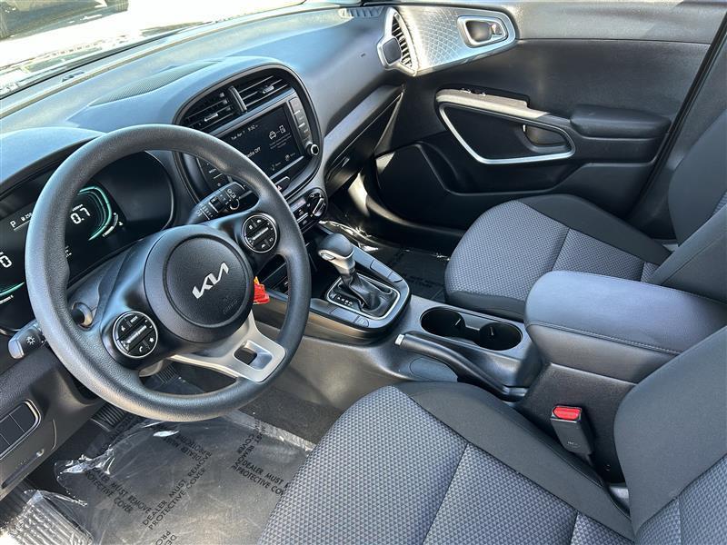 Kia Soul LX 2025